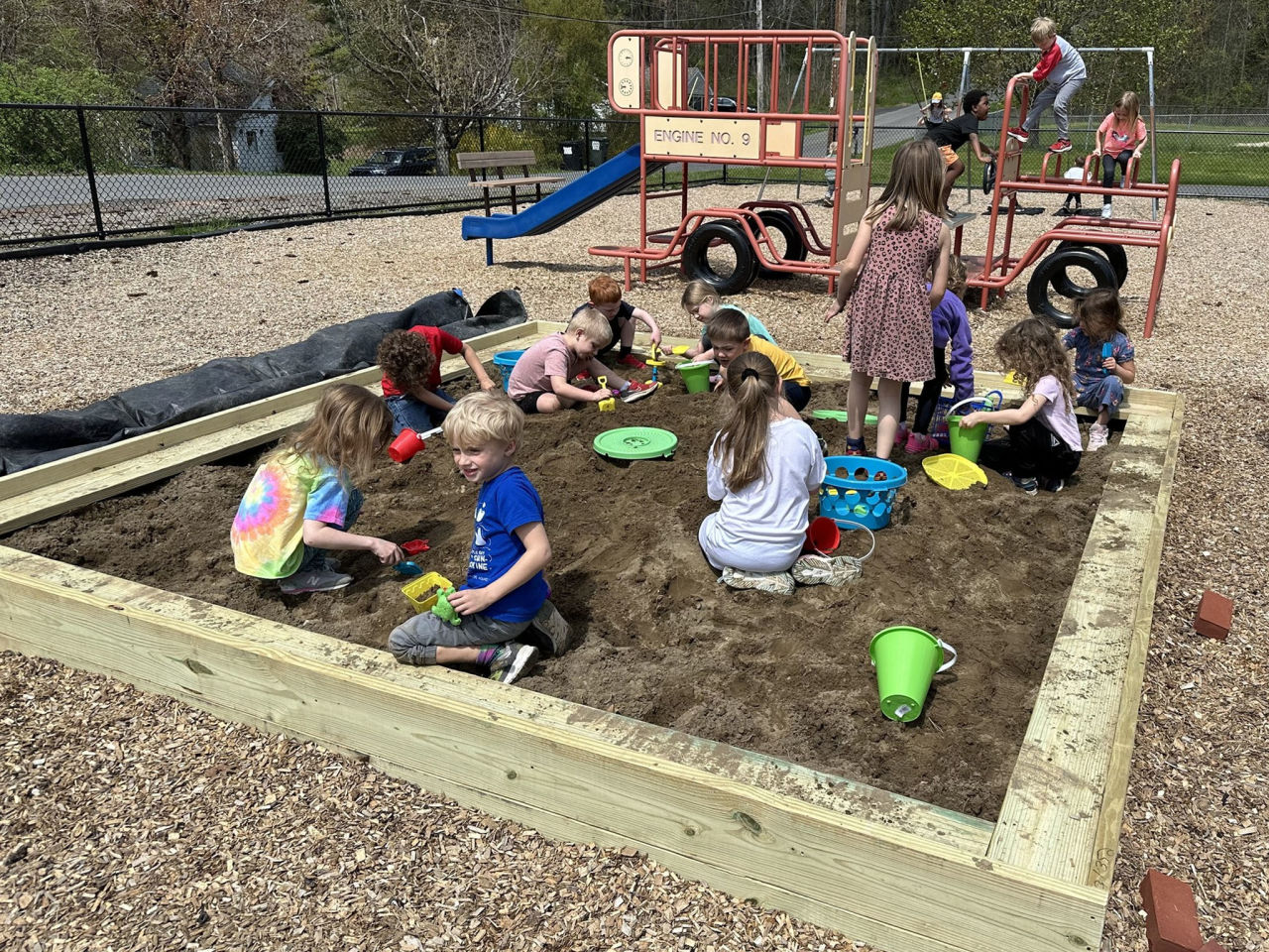 Kerhonkson Kindergarteners Get New Sandbox Playground