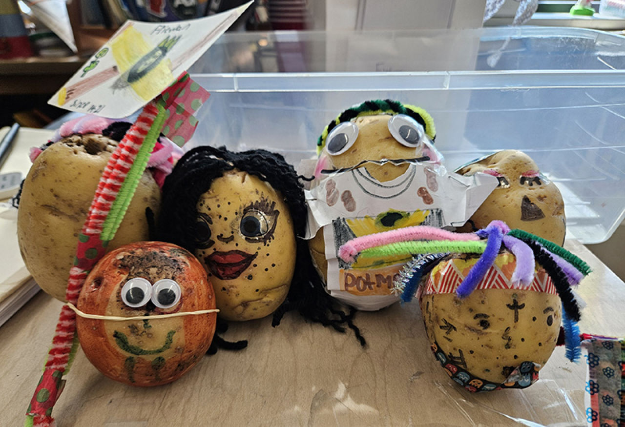 CES 4th Graders Compete in Potato Olympics