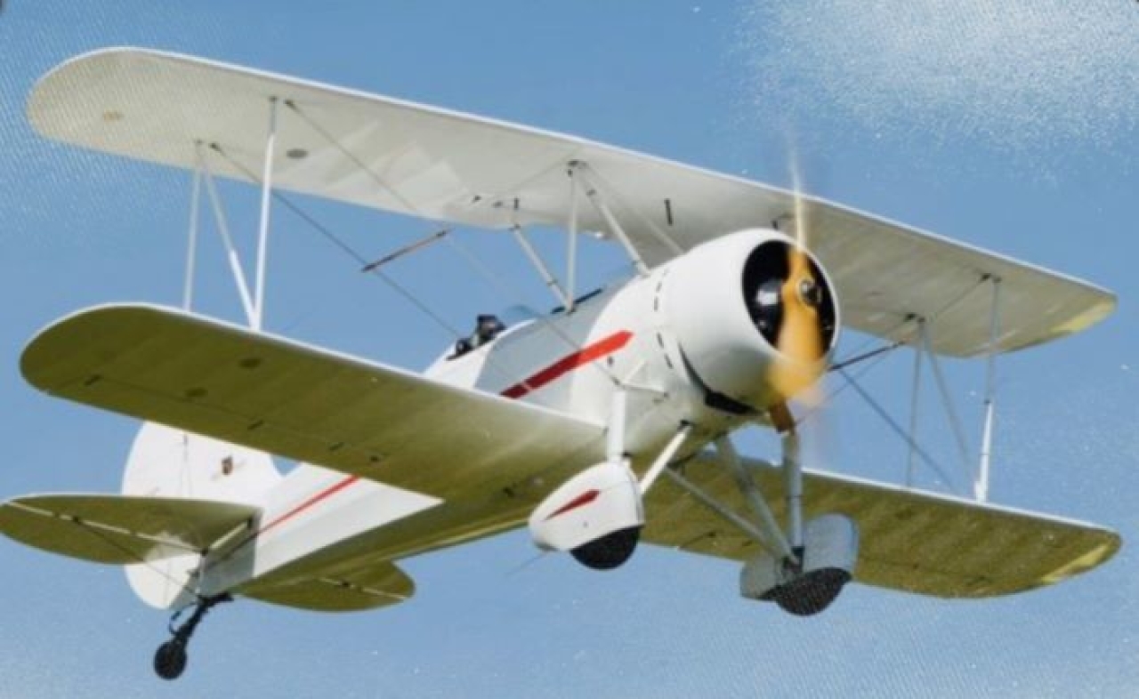Plane crashes in Rhinebeck after mid-air collision