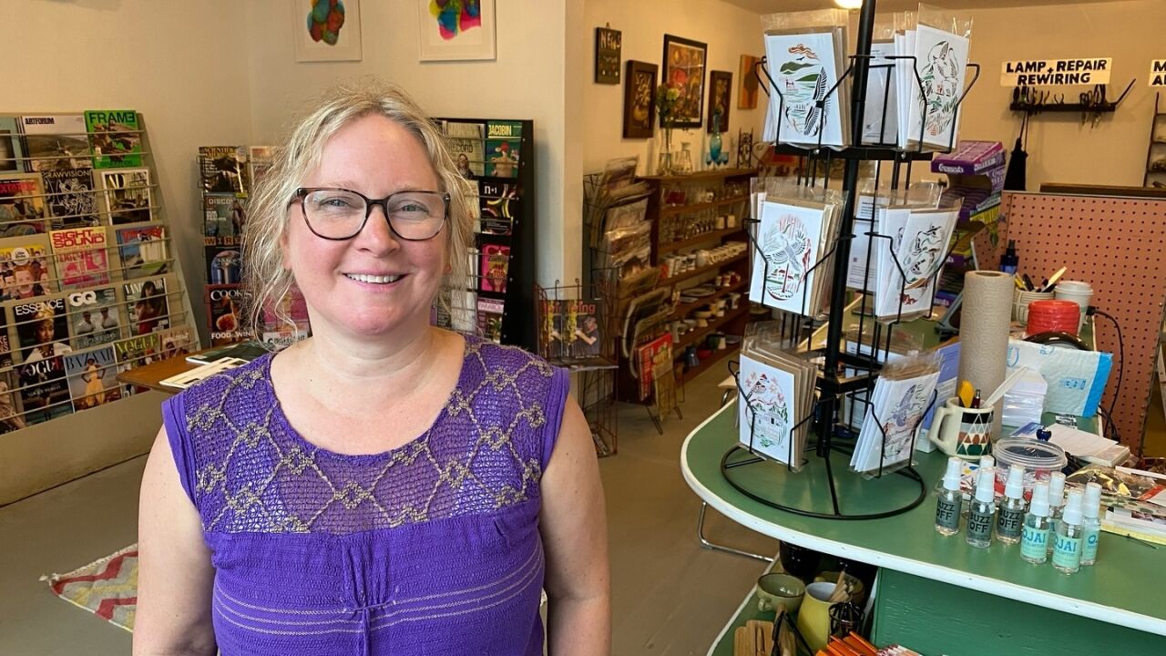 A 'Curious' New Find in Midtown