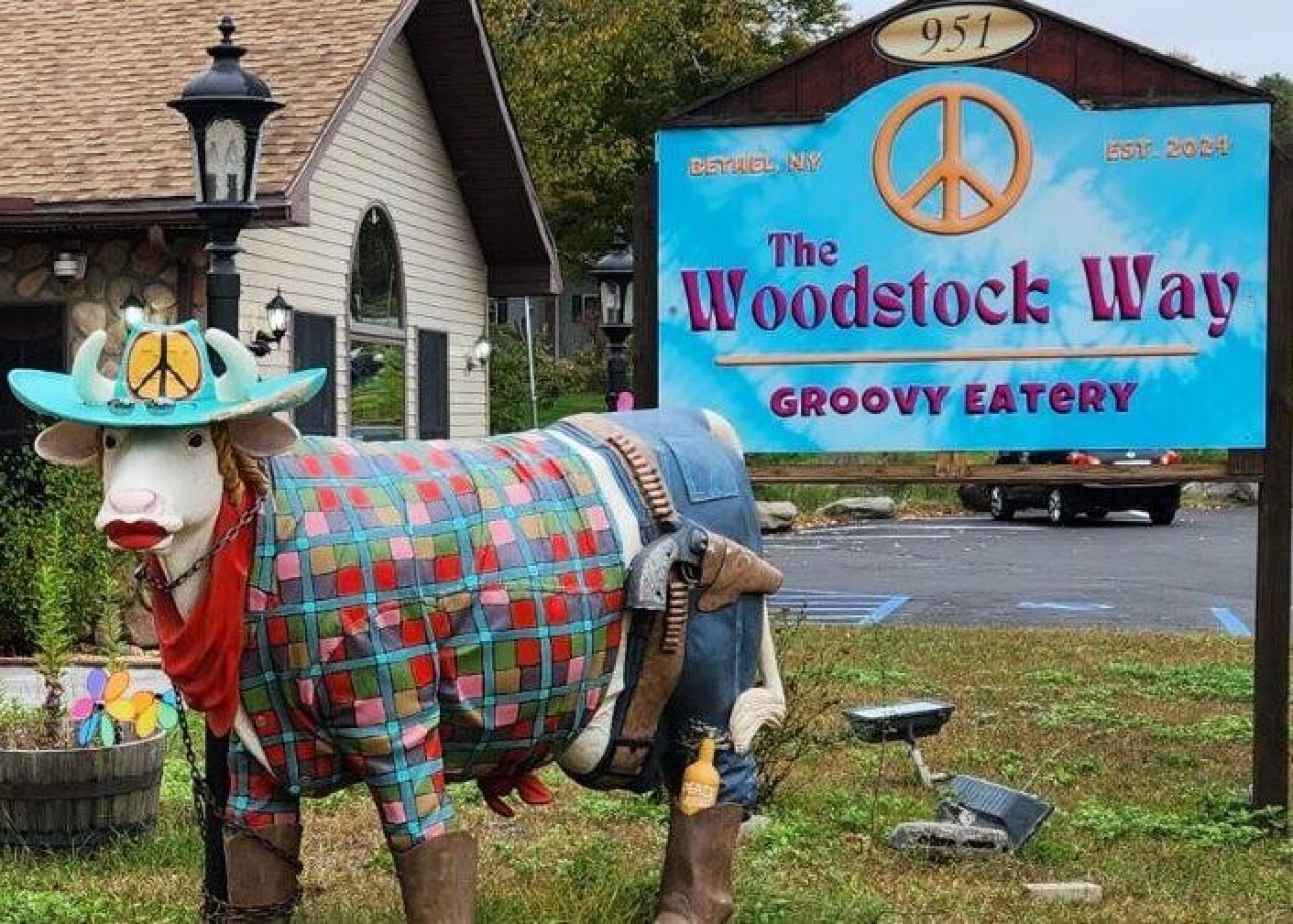 The Woodstock Way Groovy Eatery is open (VIDEO)