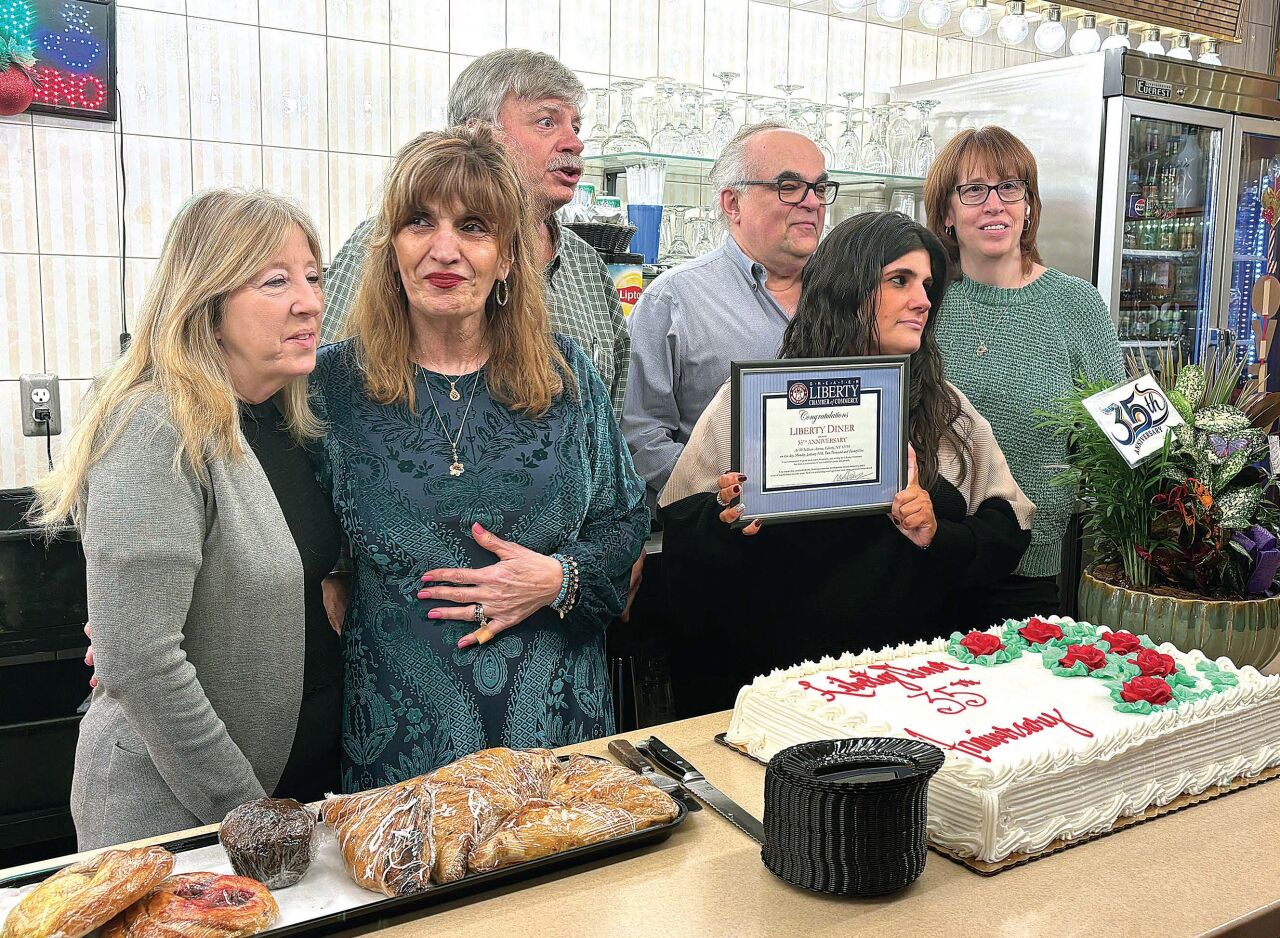 Popular eatery celebrates its 35th